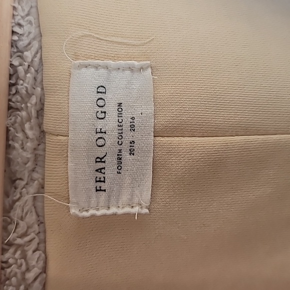 Fear of God Fourth Collection Sherpa Teddy Jacket - Picture 4 of 7